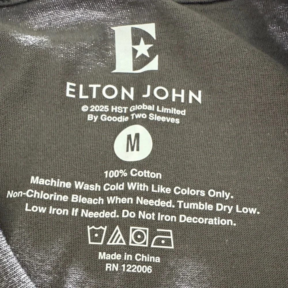 Elton John Los Angeles 1975 Baseball Graphic T-Shirt - Gray M - Picture 2 of 7